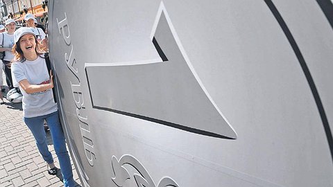 Отсрочка платежей пойдет на карты